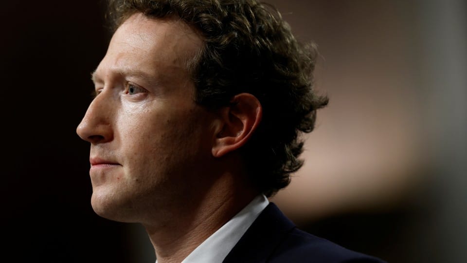 彭博社:链接全球商业决策者的动态信息网络