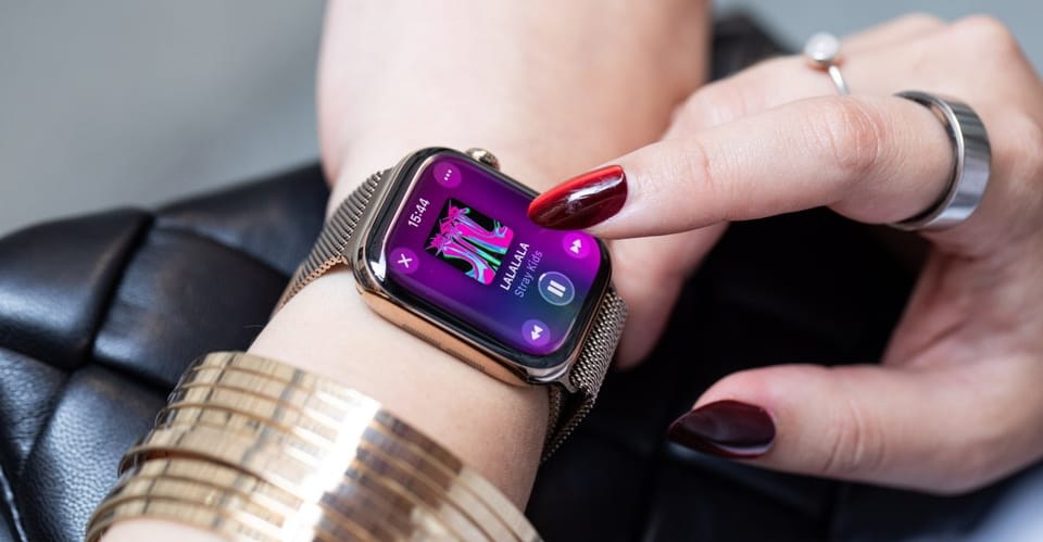Apple Watch 增长瓶颈显现:用户期待创新而非渐进式升级