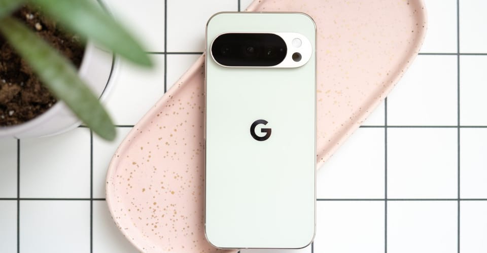 Pixel 10 Pro:AI 实用化元年,Google 旗舰再进化