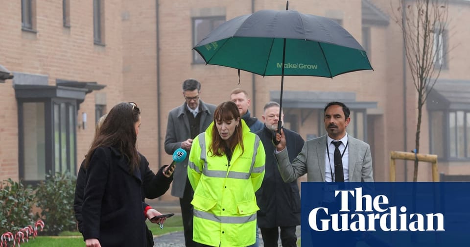 Angela Rayner“漏税门”事件:政治生涯的转折与税务复杂性的警示