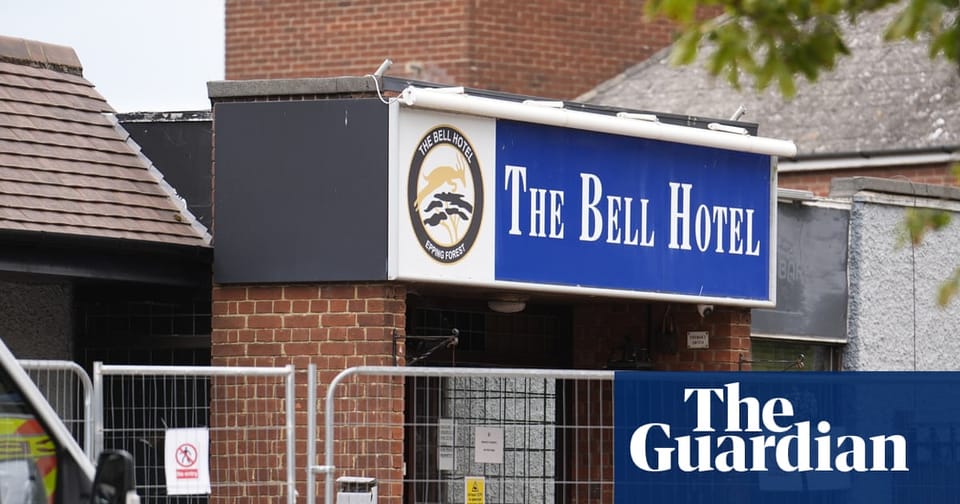 英国政府加码关闭庇护酒店,移民政策博弈升级