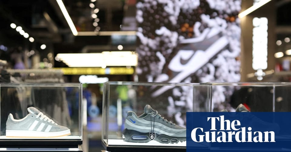 JD Sports 英国销售遇冷,全年利润预期稳健,凸显消费者信心挑战