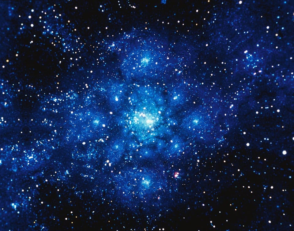 宇宙射线起源新证据：超高能粒子来自银河系外