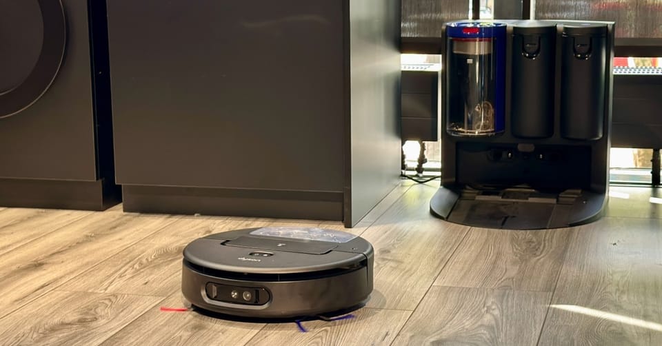 Dyson Spot+Scrub：AI驱动的污渍识别能否打破扫拖机器人市场僵局？