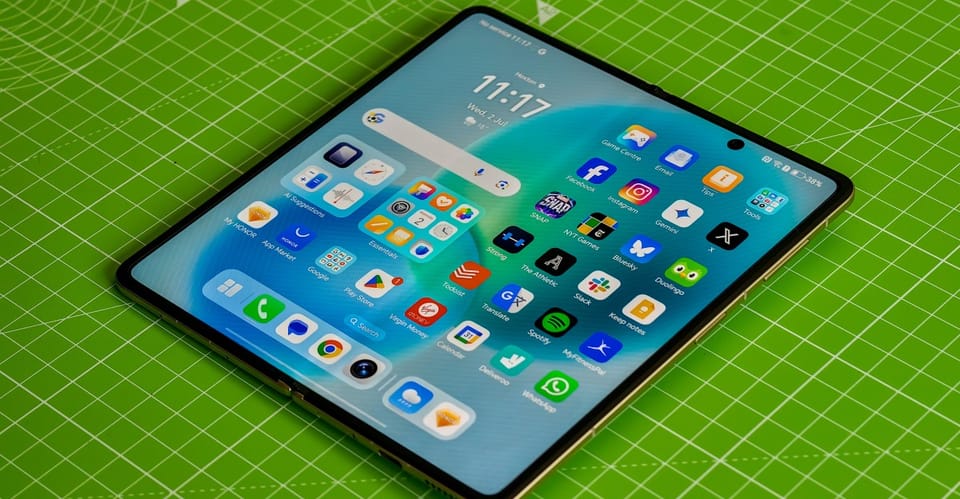 Honor Magic V5:续航突破的纤薄折叠屏,重塑市场格局